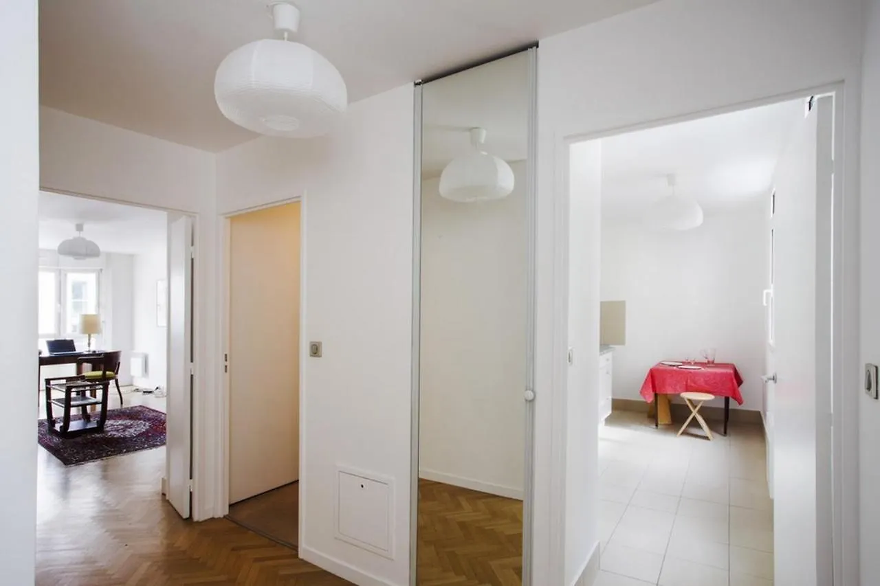 Chuquet Par Locappart - Lumineux & Art Deco Paris Apartment